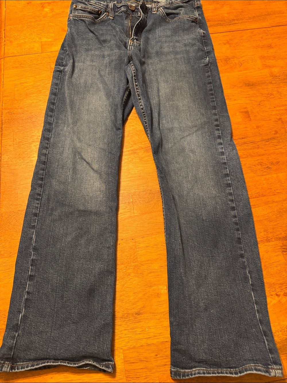 Men’s Classic 32x30  Straight Leg Blue Jeans